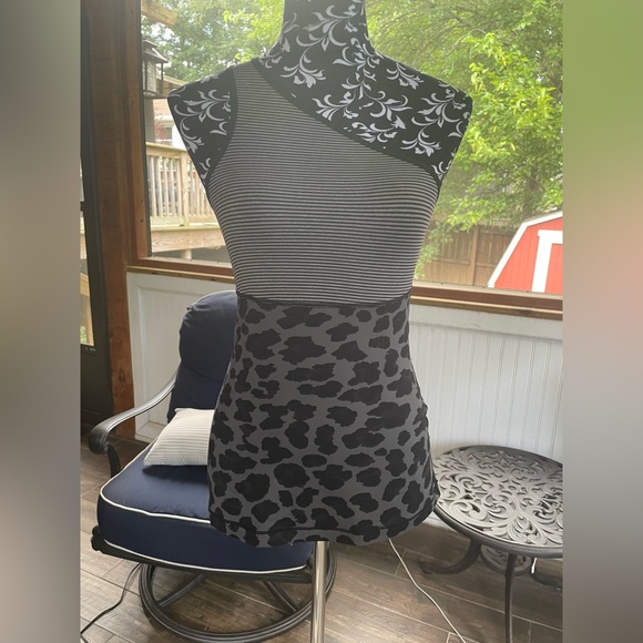 lululemon athletica Tops - Lululemon Meshed Up Leopard and Striped Tank